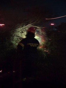 Ολονύκτια επιχείρηση της ΕΠ.ΟΜ.Ε.Α. Χανίων στην Κρύα Βρύση – Συνεχίζεται η μάχη στο πεδίο